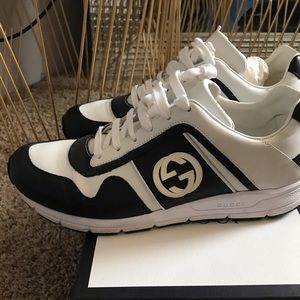 Women’s Gucci Sneaker